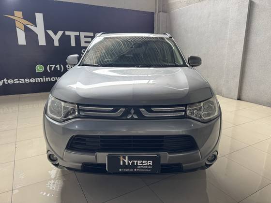 MITSUBISHI OUTLANDER 2.0 16V GASOLINA 4P AUTOMÁTICO MITSUBISHI OUTLANDER 2.0 16V GASOLINA 4P AUTOMÁTICO